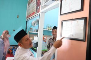 Pertama di Riau,Delapan Kantin MAN 2  Kota Pekanbaru Bersertifikasi Halal dari BPJPH Kemenag